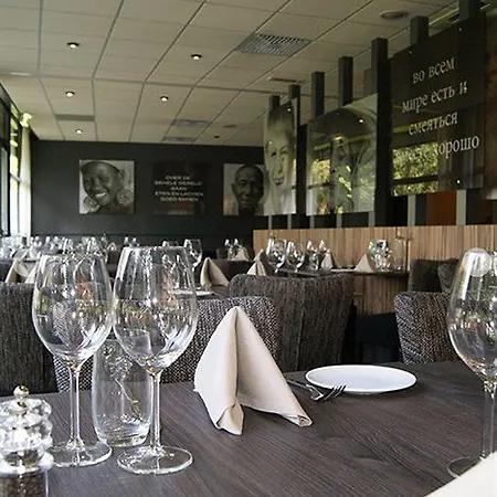 Hotel Teugel 4*